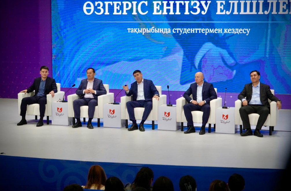 a8ea345875c5c904421a3e3c838a3f89.jpg Screenshot_9.jpg