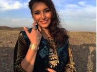 Аиша Бүркітті бақытты қылу үшін қолдан келгенінің бәрін жасайтынын айтты