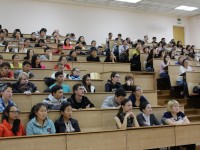 Енді студенттер университетте 4 жыл оқымайды