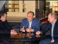 Сарыағаштағы кездесуде Назарбаевтың Путин мен Мирзиеевке не айтқаны белгілі болды