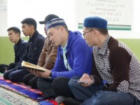 Жастарды жақсы істерге баулуда