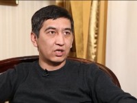 Ринат Зайытов 5 сыныптың баласына Д/Ш-дан реферат жазғызған министрді сынға алды