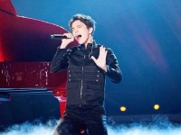 Мәскеудің төрінде ән айтқан Димаш ресейліктерді тәнті етті