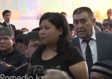 Мегаполистегі құлазыған ауыл... Джип мінген шенеуніктер