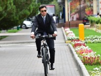 Ұрылар неге ұсталмайды әлде полицейлерге әкімнің ғана жоғын жоқтау жүктелген бе?
