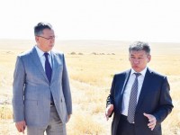 «Таңғажайыптары» тек қағаз жүзіндегі Танагөзовті  неге ауыстырмайды?