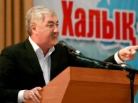 Әміржан Қосанов билікпен байланысы жоқ екенін айтты