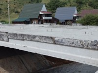 Көпір көпке шыдайды
