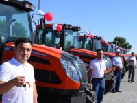 Шаруаларға 9 трактор берді