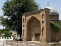 Шымқалада туристер көретін орын көп