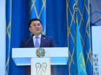 Айтаханов үш ауысымды азайтуға кәсіпкерлерді тартуды тапсырды