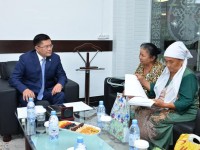 Шымкент әкімі жеке қабылдау өткізді