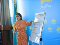 NUR OTAN-TURKISTAN: Проходит  семинар по повышению квалификации