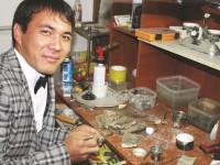 Түркістандық шебер: «Шетелдік туристер шеберханама іздеп келеді»