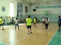 Дәрігерлер жарысты