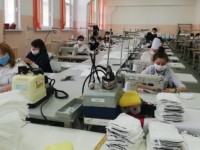 Бетперде  тігіп, үлес қосуда