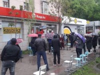 Банк бөлімшелері сақтық шараларын күшейтті