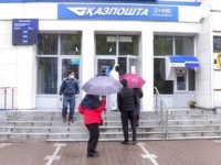 Пошта қызметіне үйде отырып жүгінуге болады