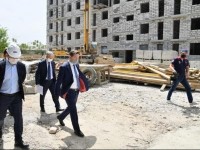 Әкім құрылыс жұмыстарынан қалыс қалмайды