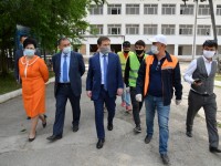 Шымкент: Мұрат Әйтенов білім ошақтарының жөндеу жұмыстарымен танысты