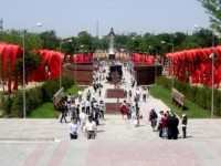 Ерлікке тағзым!