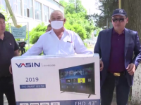 Шымкентские журналисти оказали помощь жителям Мактаарал