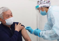 Бердібек Сапарбаев вакцина салдырғаннан кейінгі жағдайын айтты