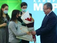 2 млн теңге: Көпбалалы ана әкімнен кешірім сұрады