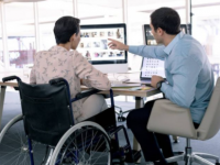 Мүгедектік жұмыс істеуге кедергі емес