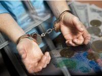 «Мүгедектікке шығарып беремін» деп тұрғындарды алдаған күдікті сотталды