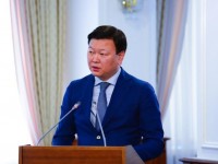 «Вакцина - коронавирустың таралуын тежеді» - Алексей Цой
