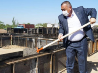 Келестік кәсіпкерлер мұқтаж жандарға баспана салуда