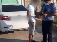 Түркістан облысының полицейлері бағдаршамның қызыл түсіне өтіп кеткен жүргізушіні жауапқа тартты