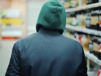 Дүкен тонаған күдікті ұсталды