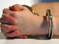 Алтын ұрлаған күдікті әйел ұсталды