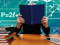 Жастар білім беру, жұмысқа орналасу кәсіпкерлік бойынша кеңес алды