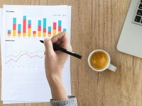 Жас кәсіпкерлерге арналған мемлекеттік бағдарламалар түсіндірілді