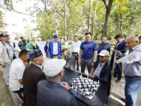 Сыздықбеков қариялардың талап-тілегін тыңдады