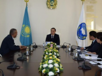 Әзілханов Түркістанға келді