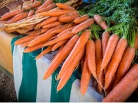 Созақта шенеуніктер сәбіздің келісін 16 мың теңгеден сатып алуды жоспарлаған