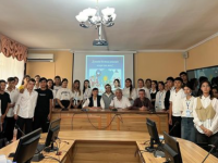 Жастар достық туралы толғады