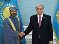 Тоқаев Оман сұлтанын Қазақстанға шақырды