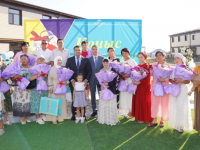 Сайрамдық 32 отбасы баспаналы болды