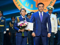 Медали и благодарственные письма вручили шымкентцам на торжестве в честь 30-летия Конституции